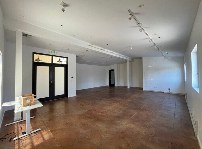 More Photos Of 1080 Fulton Ln, Saint Helena Office For Lease