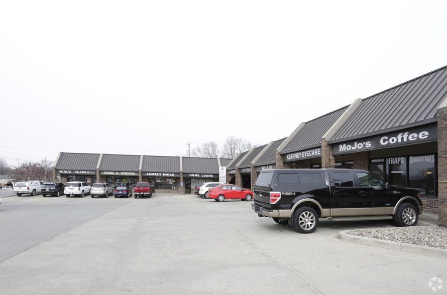 Primary Photo Of 100 E 6th St, Kearney General Retail For Lease