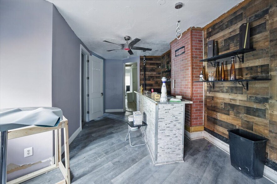 More Photos Of 501 Florida Ave NW, Washington Restaurant For Lease