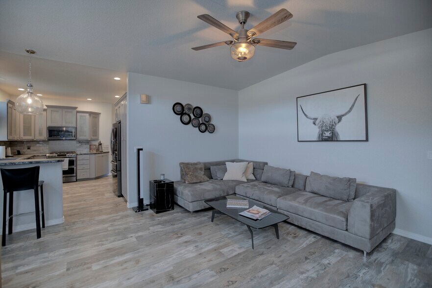 More Photos Of 309 Main St, Westcliffe Storefront Retail Office For Sale