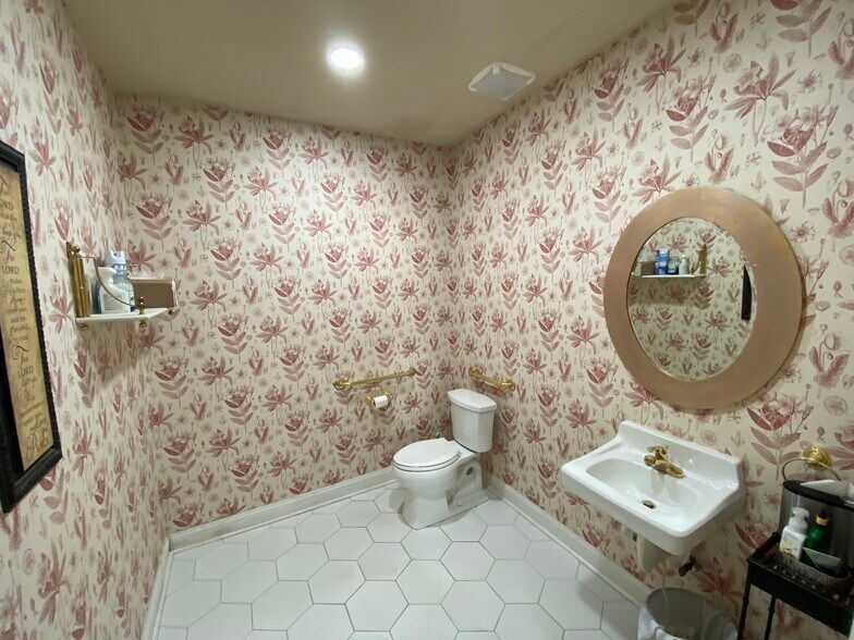 More Photos Of 2336 Wisteria Dr, Snellville Office For Sale