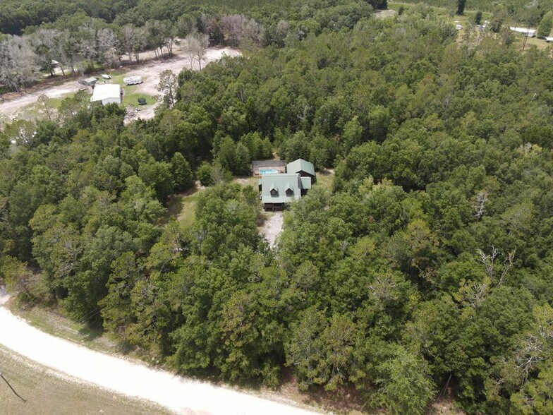 More Photos Of 9545 178th St, Mc Alpin Specialty For Sale