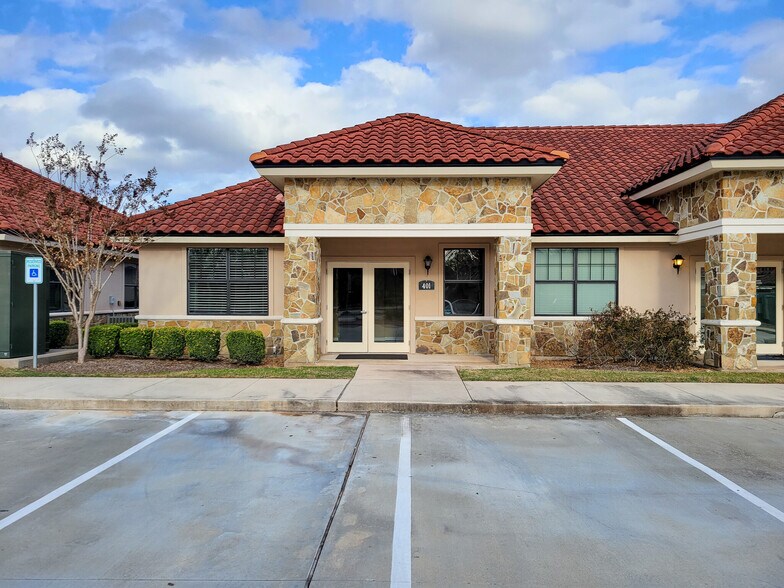 More Photos Of 4502 Riverstone Blvd, Missouri City Medical For Lease