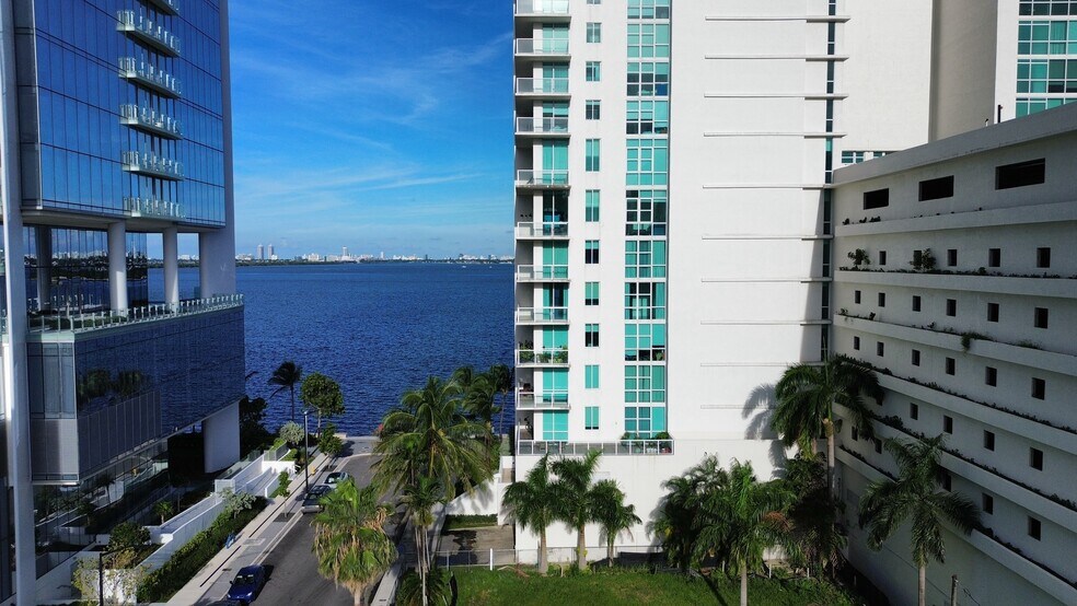 More Photos Of 702-708 NE 26th St, Miami Land For Sale