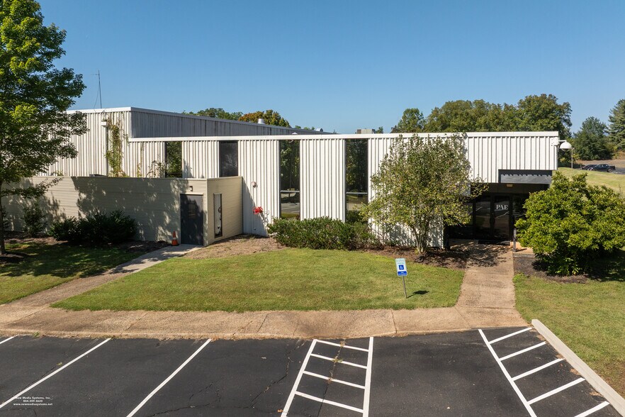 More Photos Of 623 Welsh Run Rd, Ruckersville Light Manufacturing For Lease