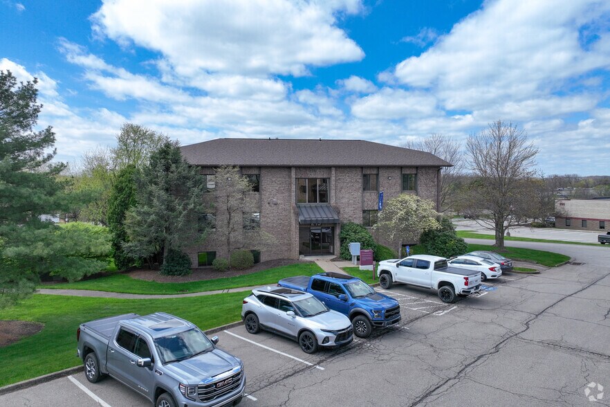 More Photos Of 215 Executive Dr, Cranberry Office For Sale