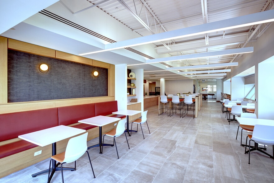 More Photos Of 500 College Rd E, Princeton Office For Lease