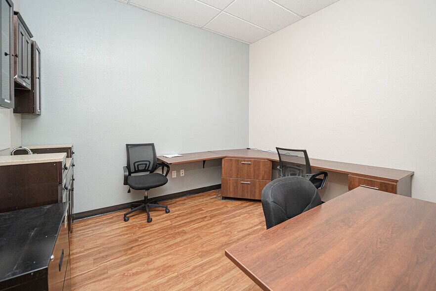 More Photos Of 4338 W Thomas Rd, Phoenix Storefront For Sale