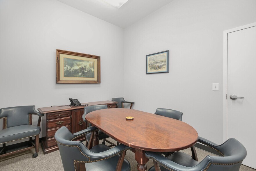 More Photos Of 4520 Plank Rd, Fredericksburg Medical For Lease