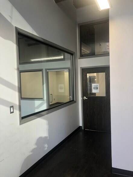 More Photos Of 161 W Harrison St, Chicago Apartments For Lease