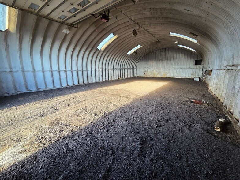 More Photos Of 4290 Clay st, Englewood Industrial For Lease