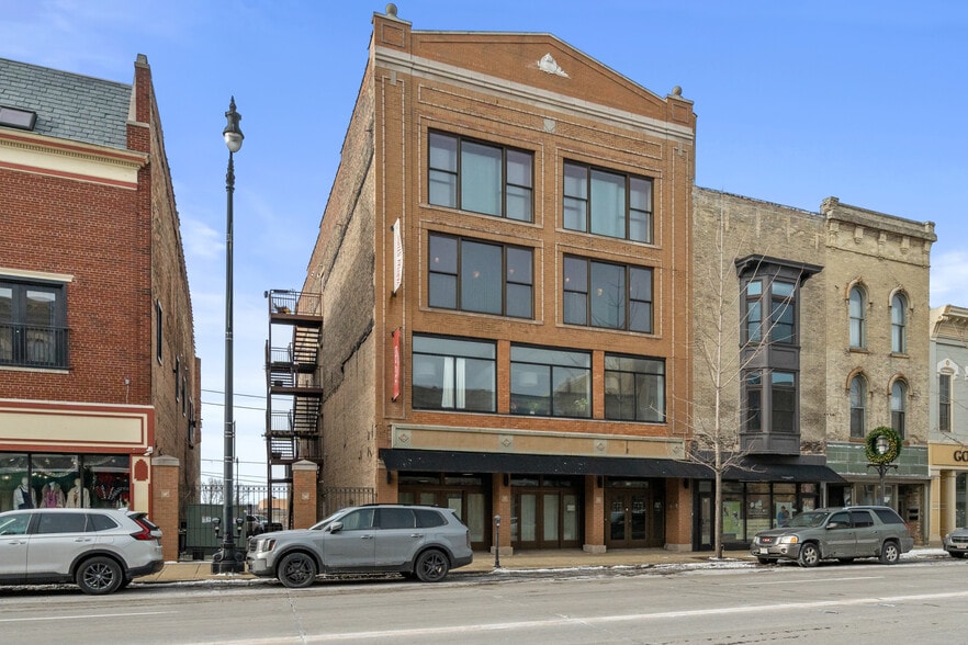 More Photos Of 410 Main St, Racine Office Residential For Sale