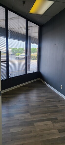 More Photos Of 5316-5380 Mount View Rd, Antioch Coworking Space