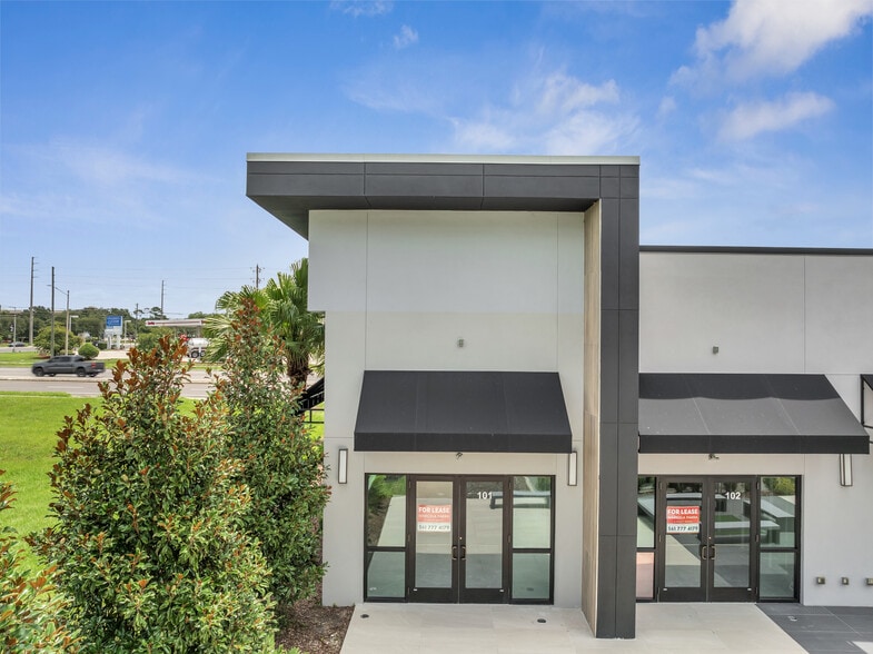 More Photos Of 3370 Rouse Rd, Orlando Storefront For Sale