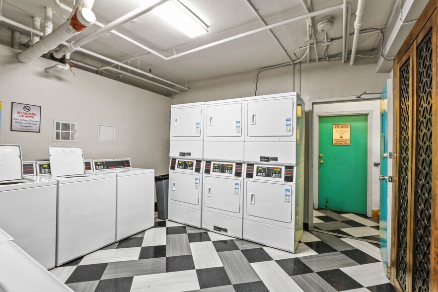 More Photos Of 3408 W Sunset Blvd, Los Angeles Apartments For Sale