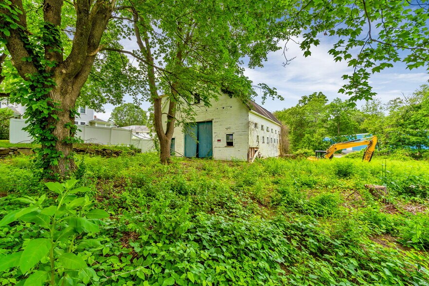 More Photos Of 1190 Liberty Square Rd, Boxborough Warehouse For Sale