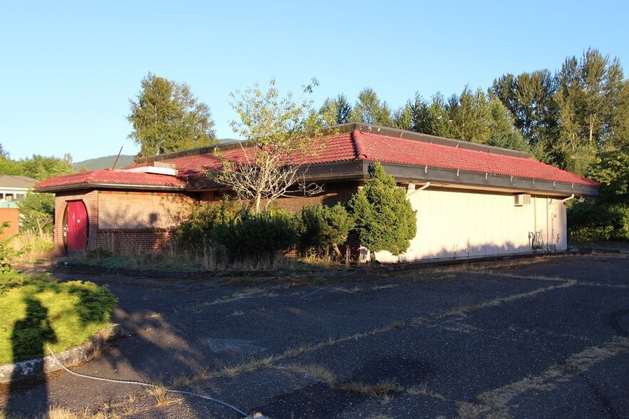 More Photos Of 675 Locust St, Issaquah Restaurant For Lease