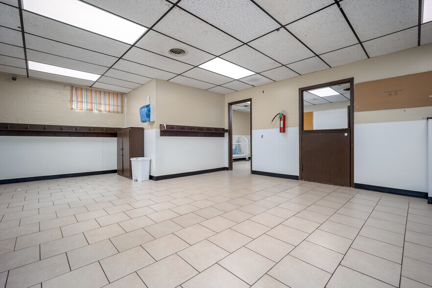More Photos Of 3124 S Pennsylvania Ave, Oklahoma City Daycare Center For Sale