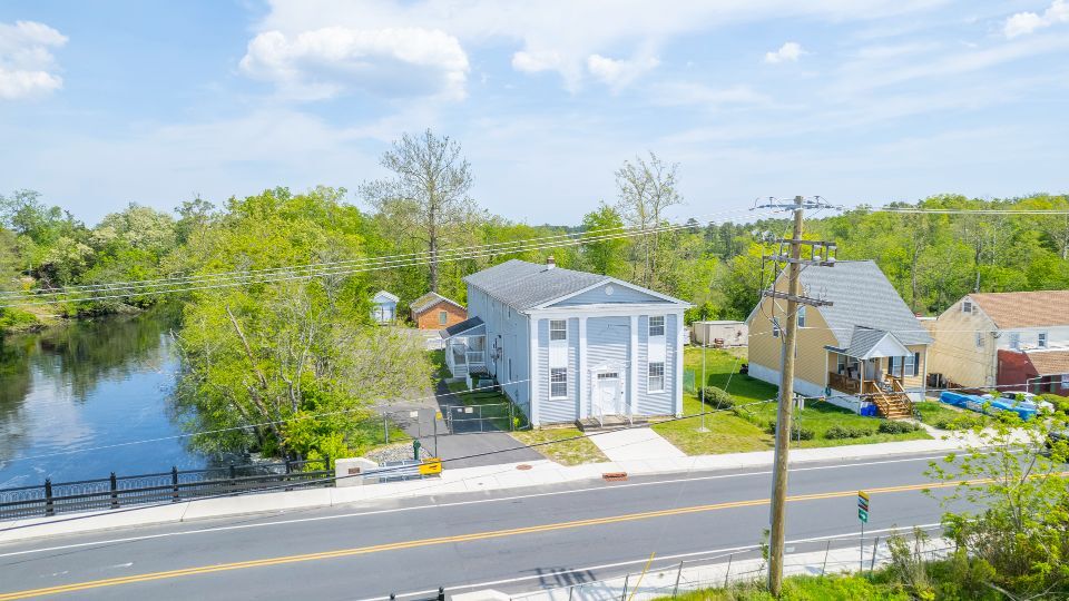 More Photos Of 82 Mill St, Mays Landing Restaurant For Sale