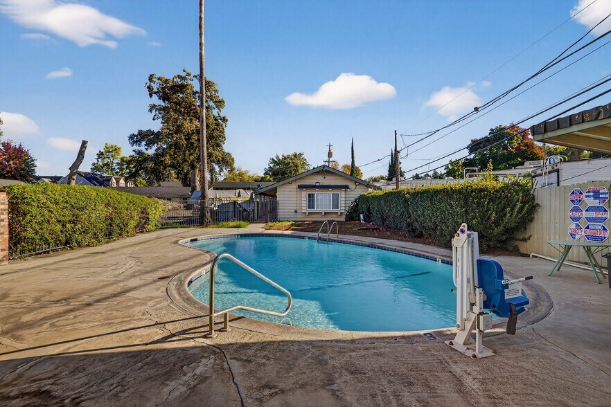 More Photos Of 2352 Esplanade Rd, Chico Hotel For Sale
