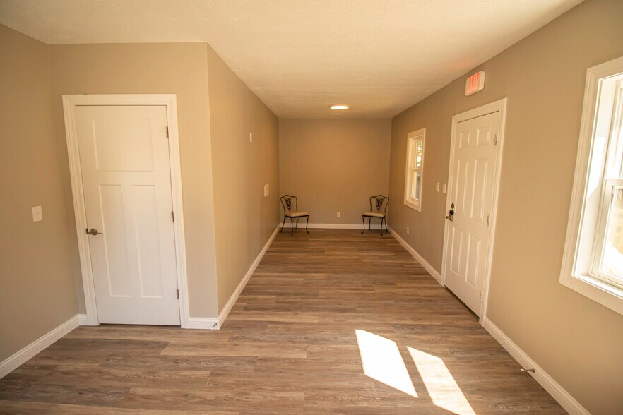 More Photos Of 1200 Main St, Lafayette Storefront Retail Office For Lease