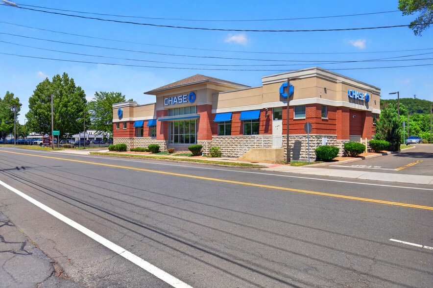Primary Photo Of 149 Amity Rd, New Haven Bank For Sale
