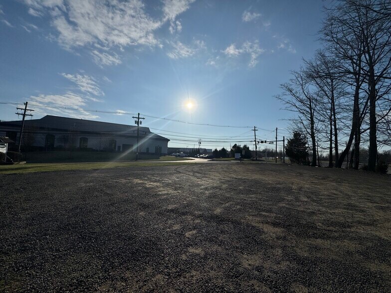 More Photos Of 126 Mount Bethel Rd, Warren Light Manufacturing For Sale