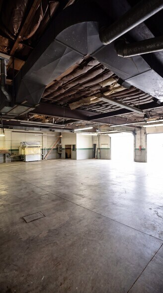 More Photos Of 15 Fairview Ave, Little Silver Industrial For Sale