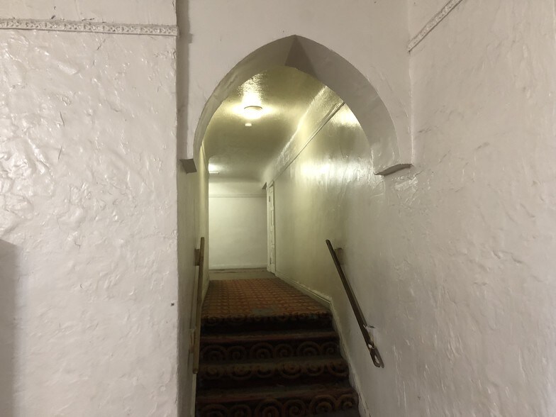 More Photos Of 760 Campbell St, Detroit Apartments For Sale