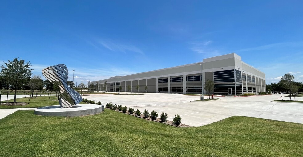 Primary Photo Of 1010 W Sandy Lake Rd, Coppell Showroom For Sale