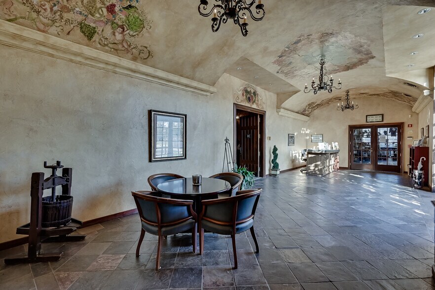 More Photos Of 2000 Champagne Blvd, Grapevine Specialty For Sale