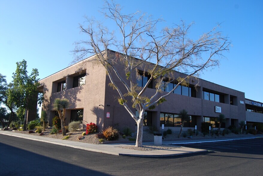 More Photos Of 15600-15650 N Black Canyon Hwy, Phoenix Office For Lease