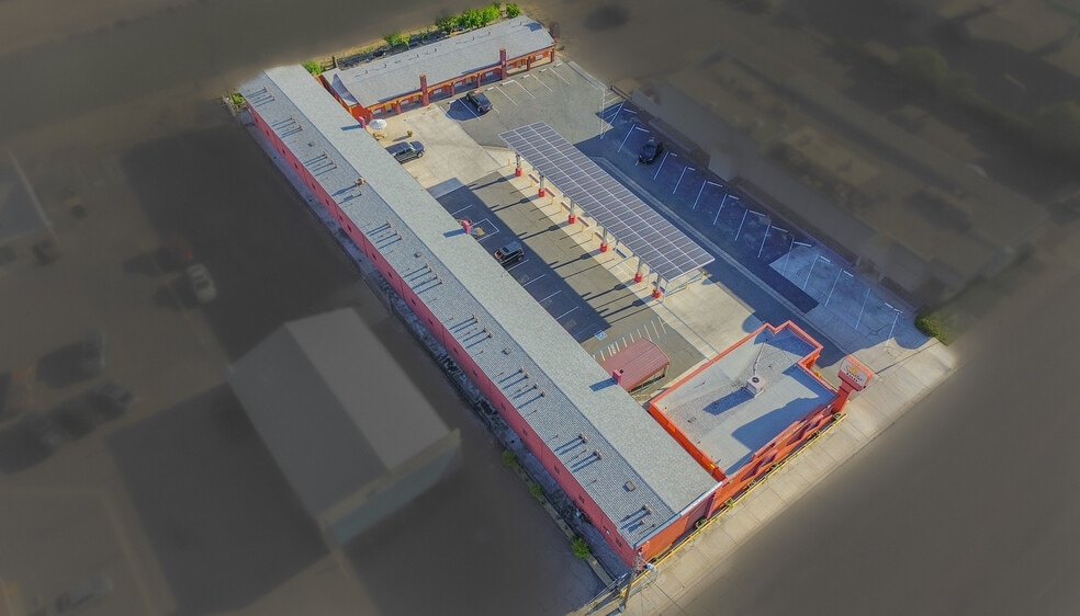 More Photos Of 839 W Pacheco Blvd, Los Banos Hotel For Sale