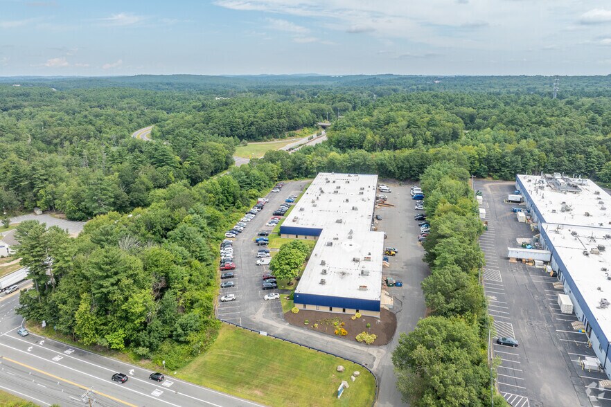 More Photos Of 25 South St, Hopkinton Research And Development For Lease