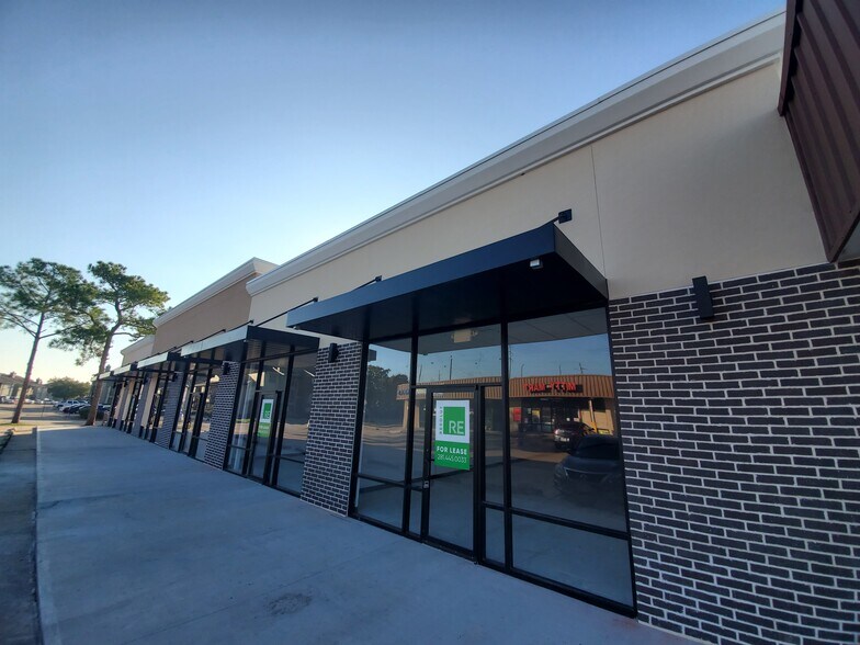 More Photos Of 6221 Highway 6 S, Houston Unknown For Lease