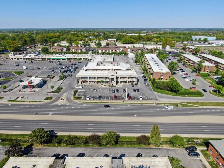 More Photos Of 2101 W Broadway Ave, Columbia General Retail For Lease