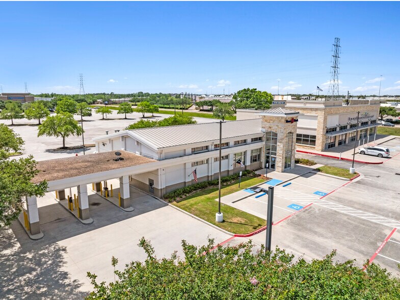 More Photos Of , Pasadena Unknown For Sale