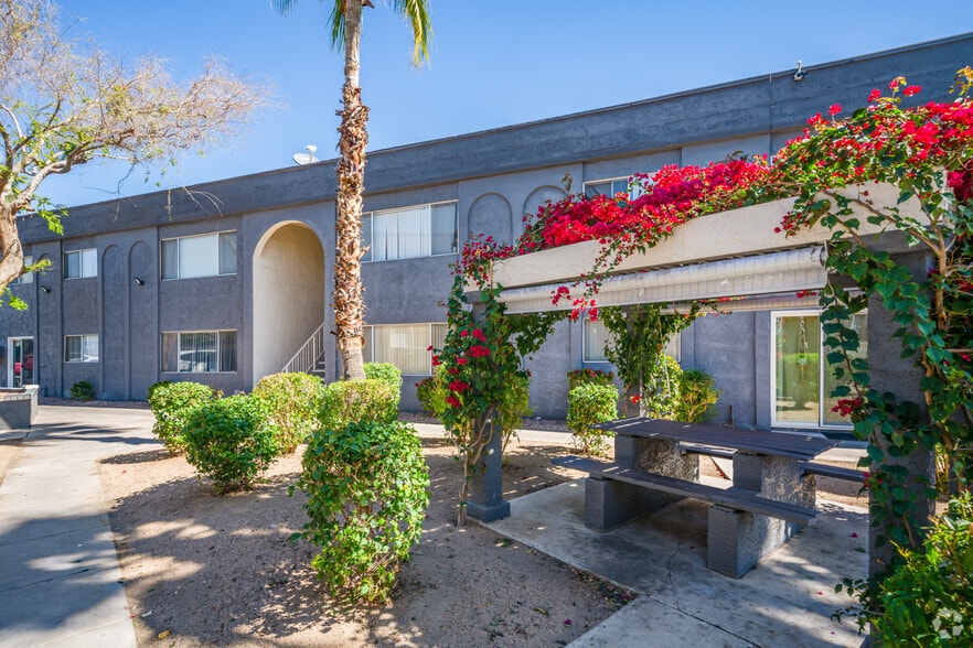More Photos Of 2641 W Butler Dr, Phoenix Multifamily For Sale