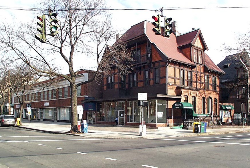 More Photos Of 97-107 Whitney Ave, New Haven Storefront Retail Office For Lease