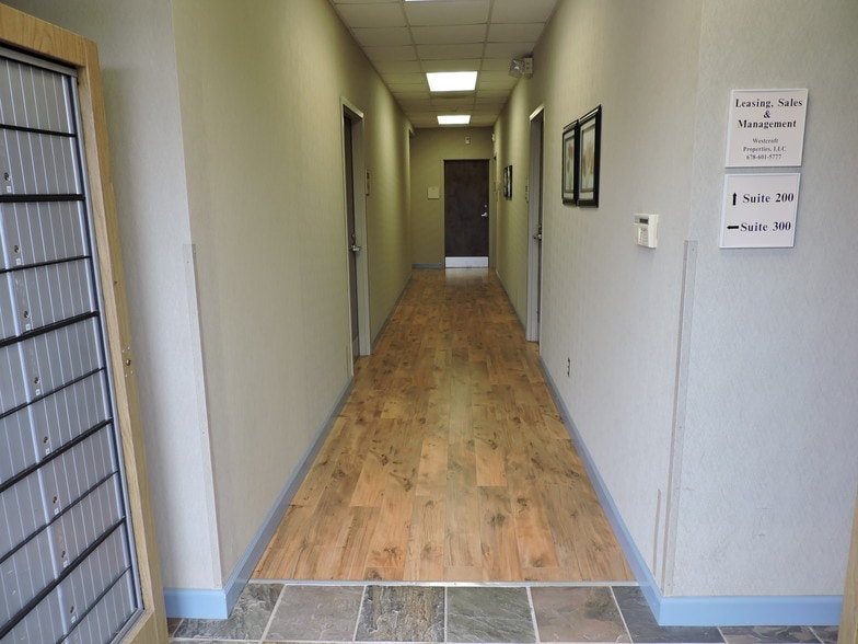 More Photos Of 11030 Jones Bridge Rd, Alpharetta Office For Lease