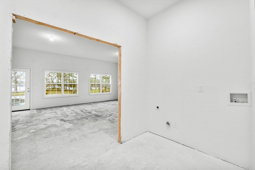 More Photos Of 680 Mallet Bayou Rd, Freeport Lodge Meeting Hall For Sale