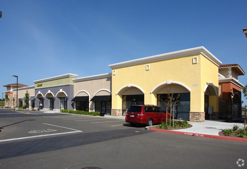 More Photos Of 2505 W Taron Ct, Elk Grove Freestanding For Sale