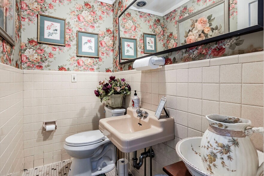 More Photos Of 147-155 Church St, Belford Storefront Retail Residential For Sale