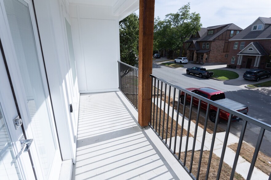 More Photos Of , Fort Worth Multifamily For Sale