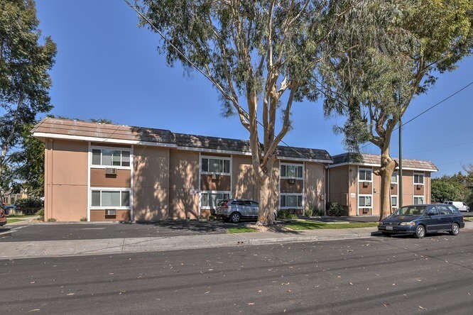 More Photos Of 229 Polaris Ave, Mountain View Office For Lease