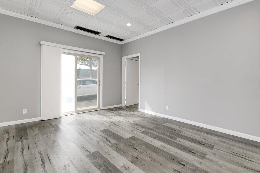 More Photos Of 4116-4120 W Point Loma Blvd, San Diego Medical For Lease