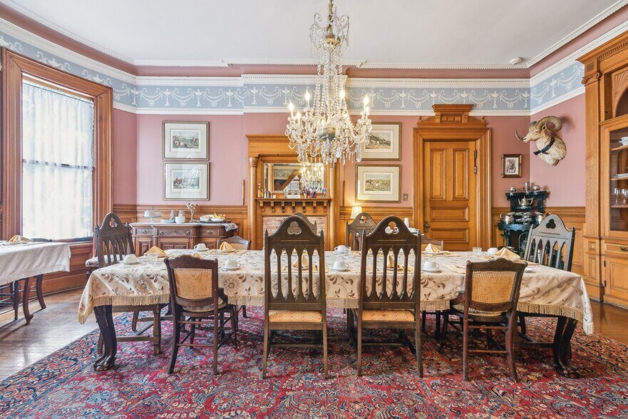 More Photos Of 1057 Steiner St, San Francisco Hospitality For Sale