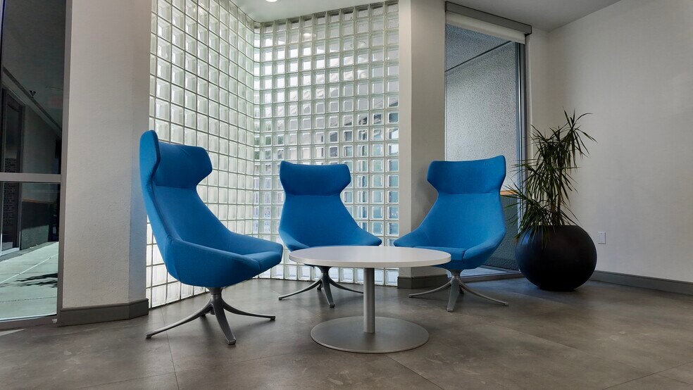 More Photos Of 330 E Warm Springs Rd, Las Vegas Office For Sale