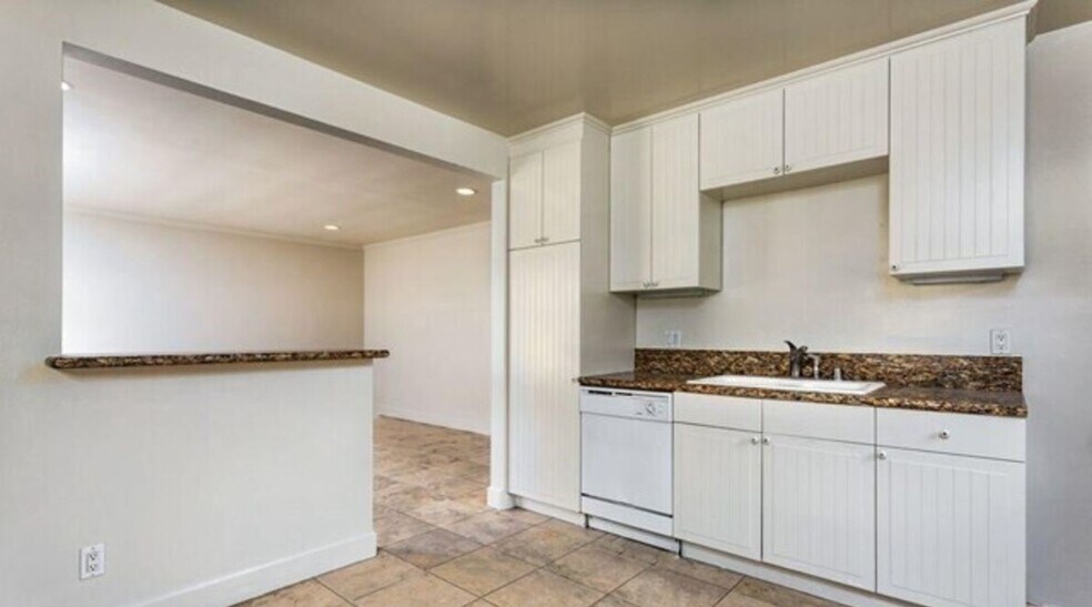 More Photos Of 13632 Cerise Ave, Hawthorne Apartments For Sale