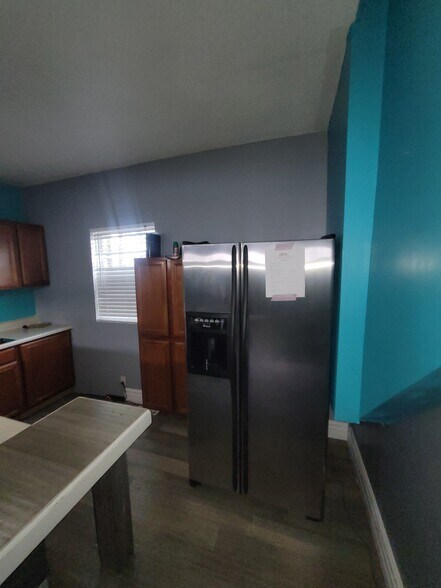 More Photos Of 2536 Indianapolis Ave, Indianapolis Apartments For Sale